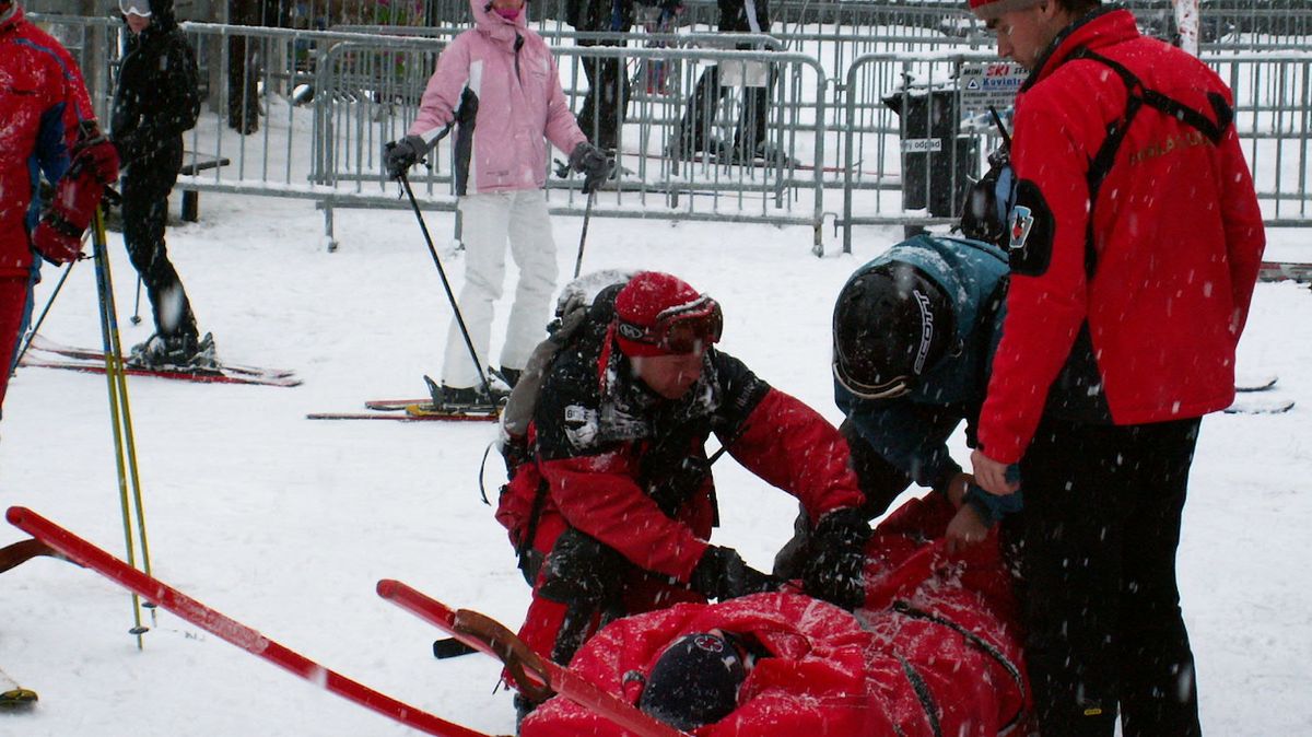 Srážka lyžařů ve špindlerovském Svatém Petru skončila smrtí Poláka